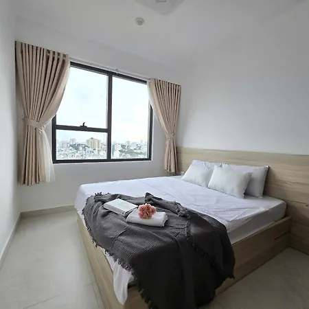 Soho Suites - Saigon Central, 5-Min-To-Bui Vien Street-2